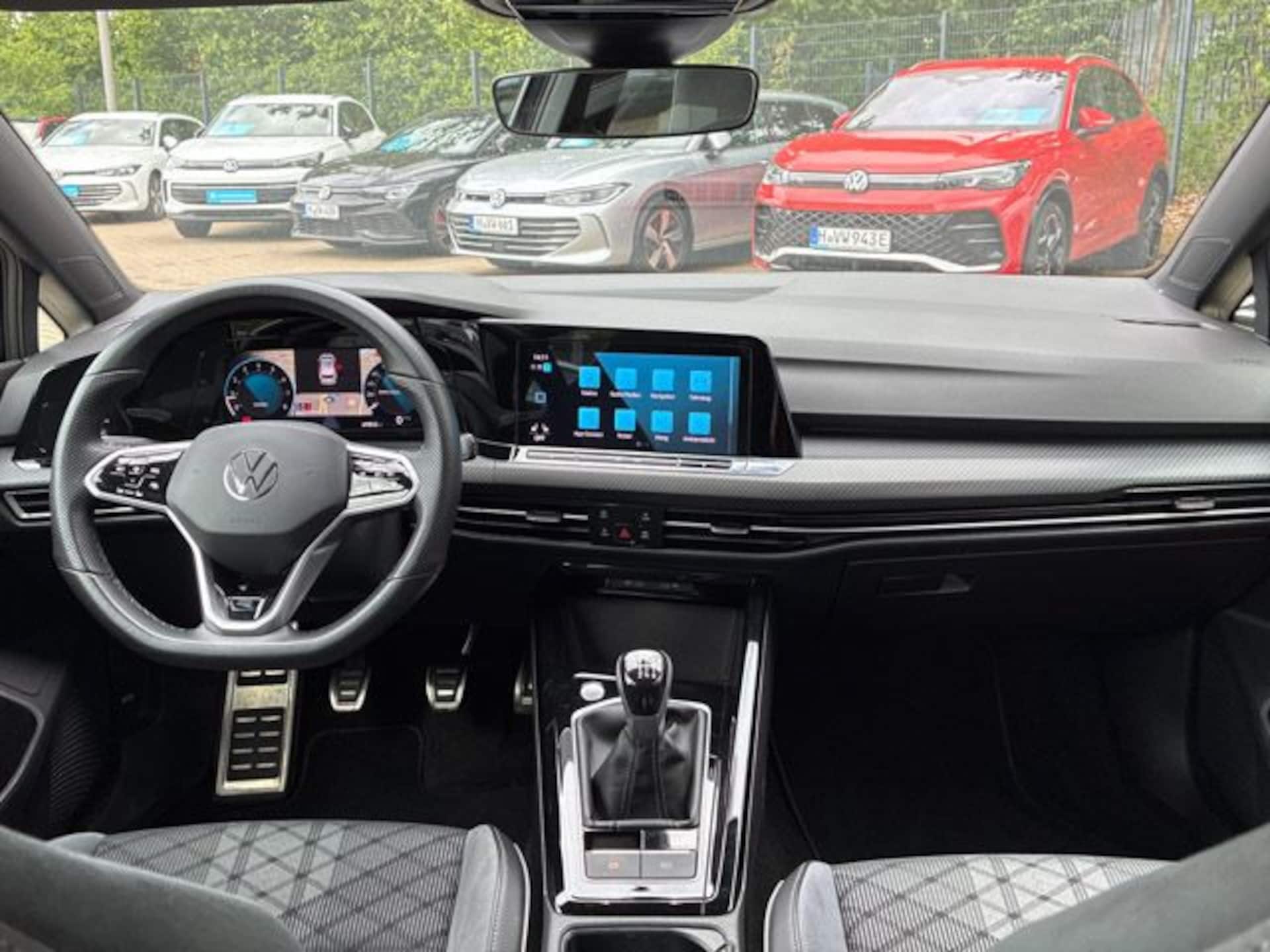 Volkswagen Golf Variant R-Line