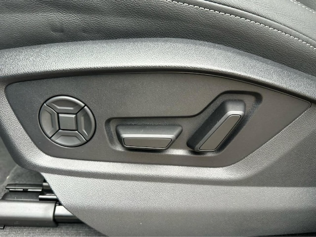 2026 Audi Q8 Premium Plus - Photo 19