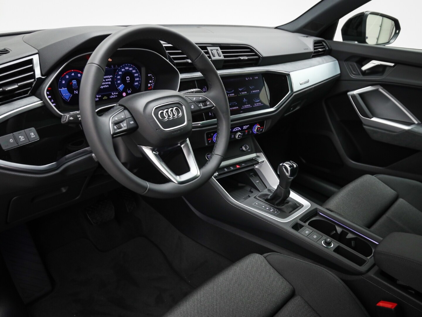Bild über Audi Q3 S line 35 TFSI S tronic - für weitere Informationen kontaktieren Sie den Audi Partner