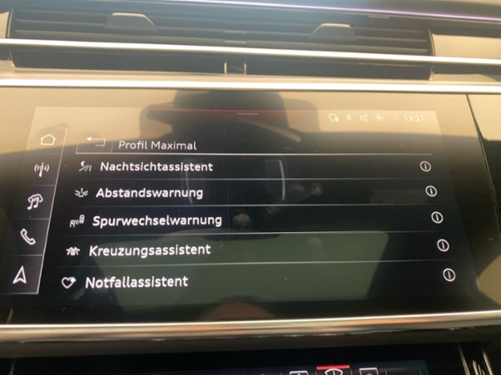 Audi A8 – Bild 25