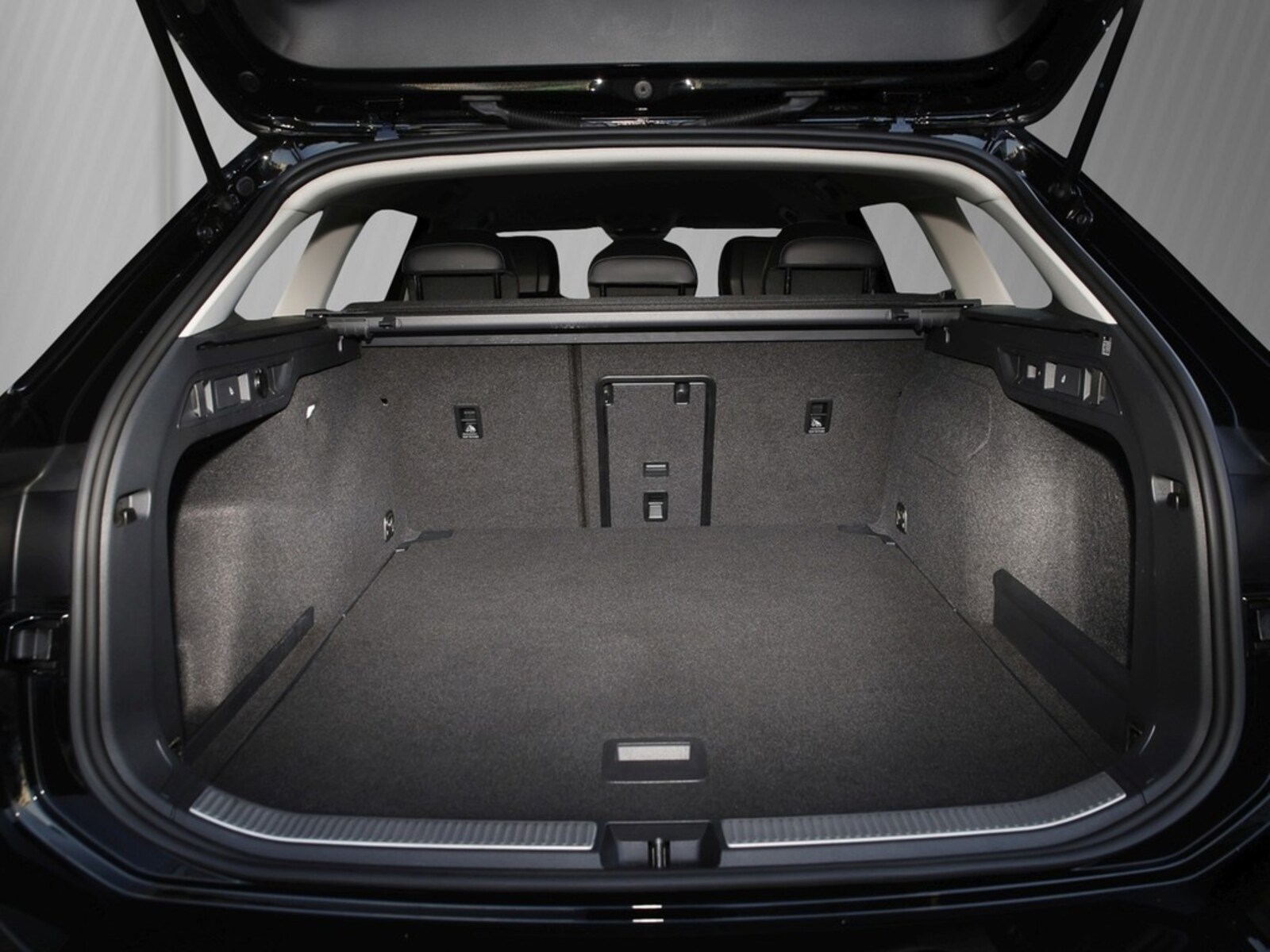 Volkswagen Passat – Bild 7