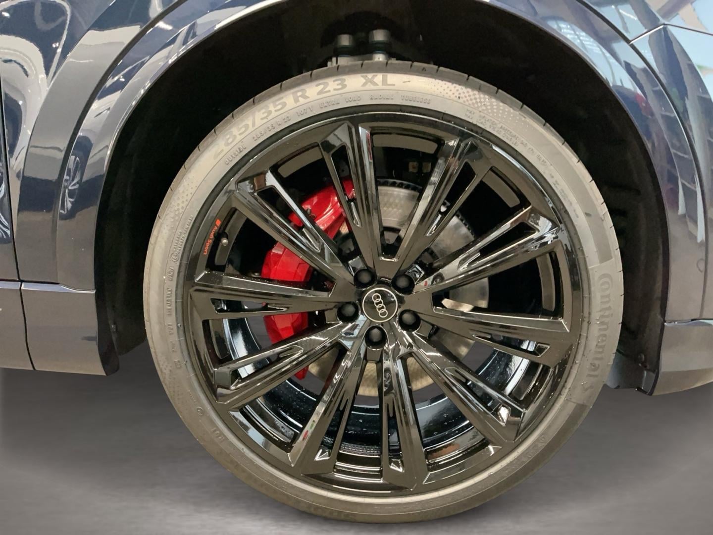 Bild über Audi Q8 SUV TFSI e S line business TFSI e quattro 290 kW tiptronic - für weitere Informationen kontaktieren Sie den Audi Partner