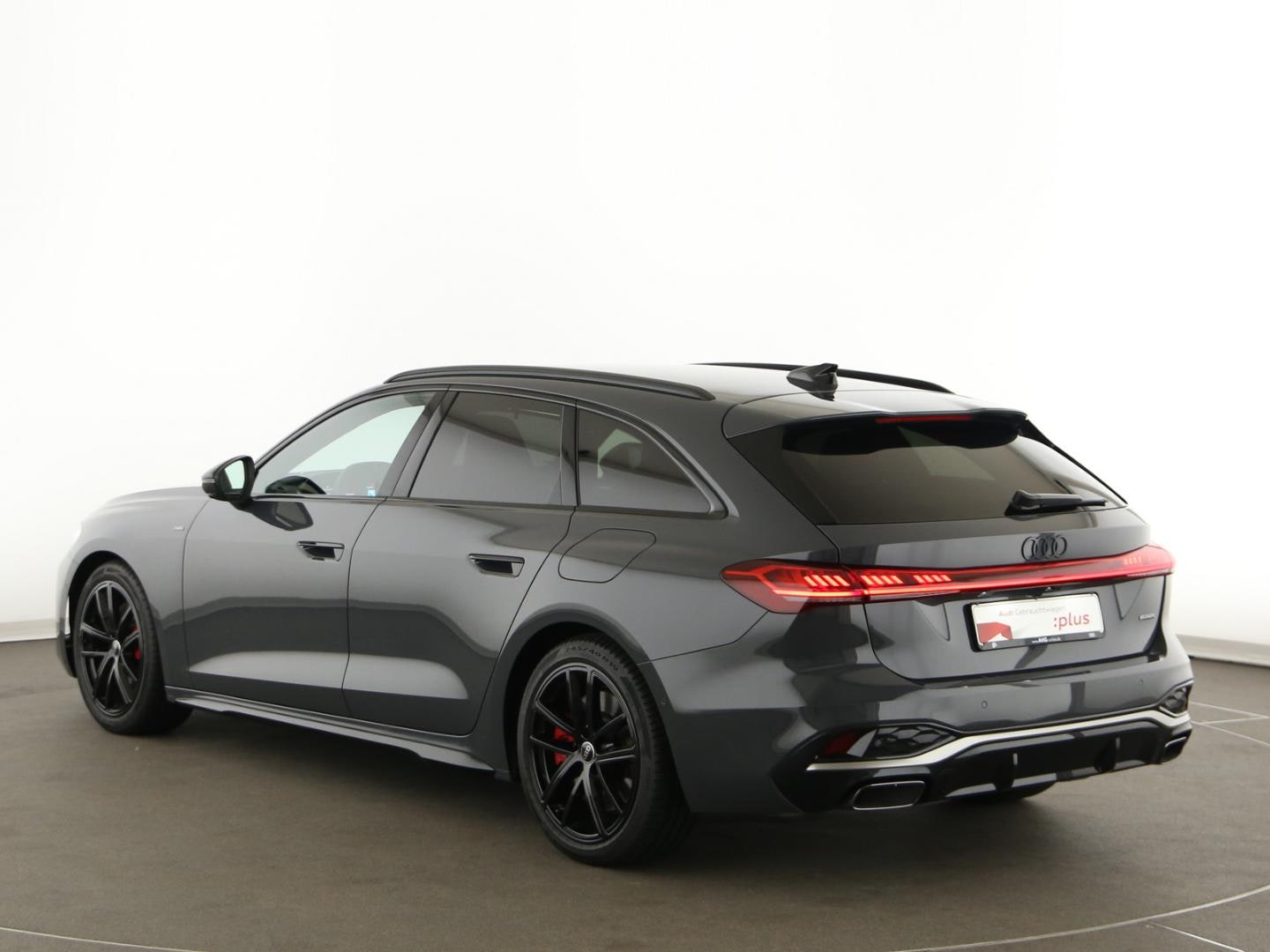Bild über Audi A5 Avant e-hybrid e-hybrid quattro 270 kW S tronic - für weitere Informationen kontaktieren Sie den Audi Partner