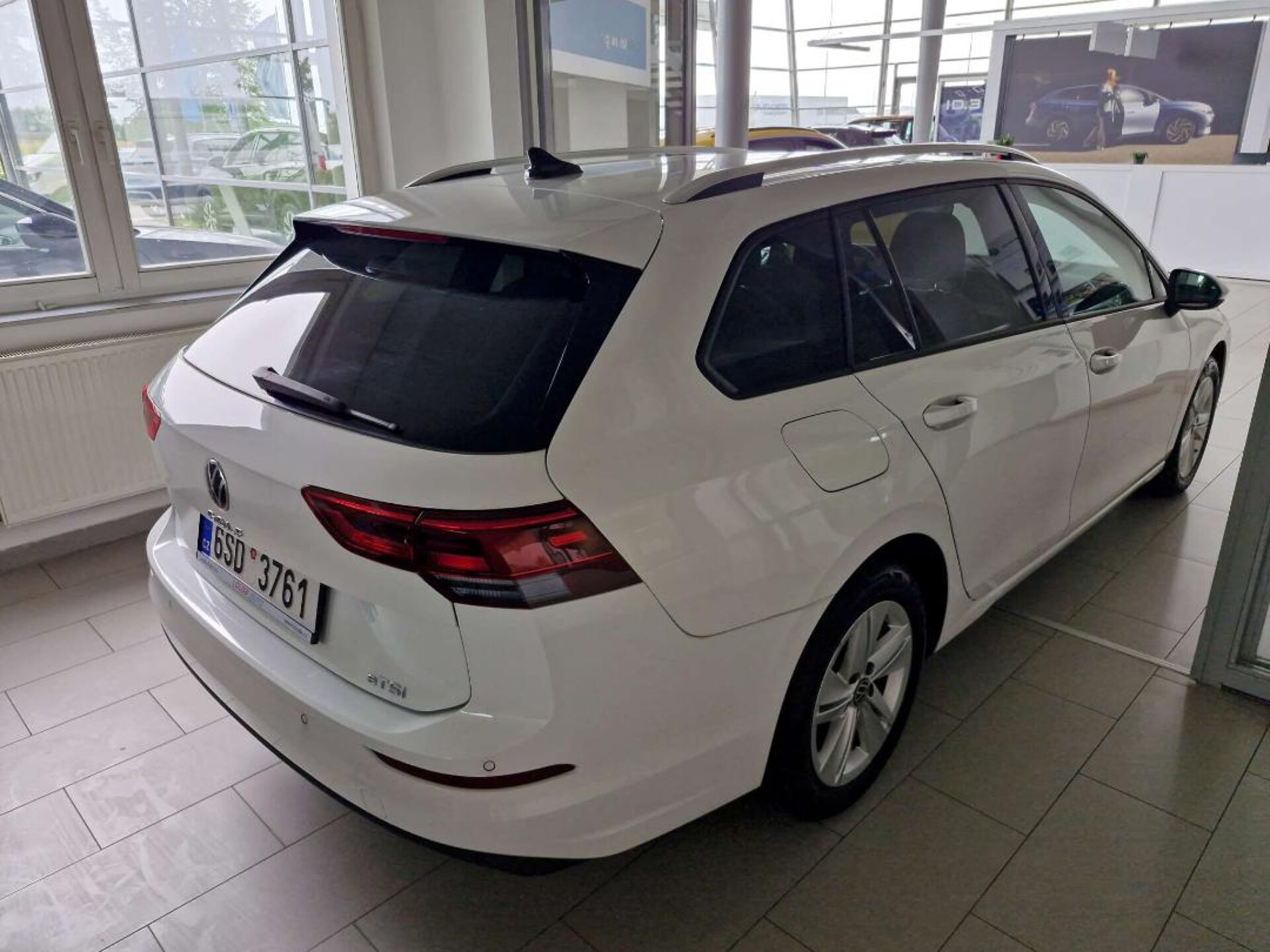 Volkswagen Golf Variant Life