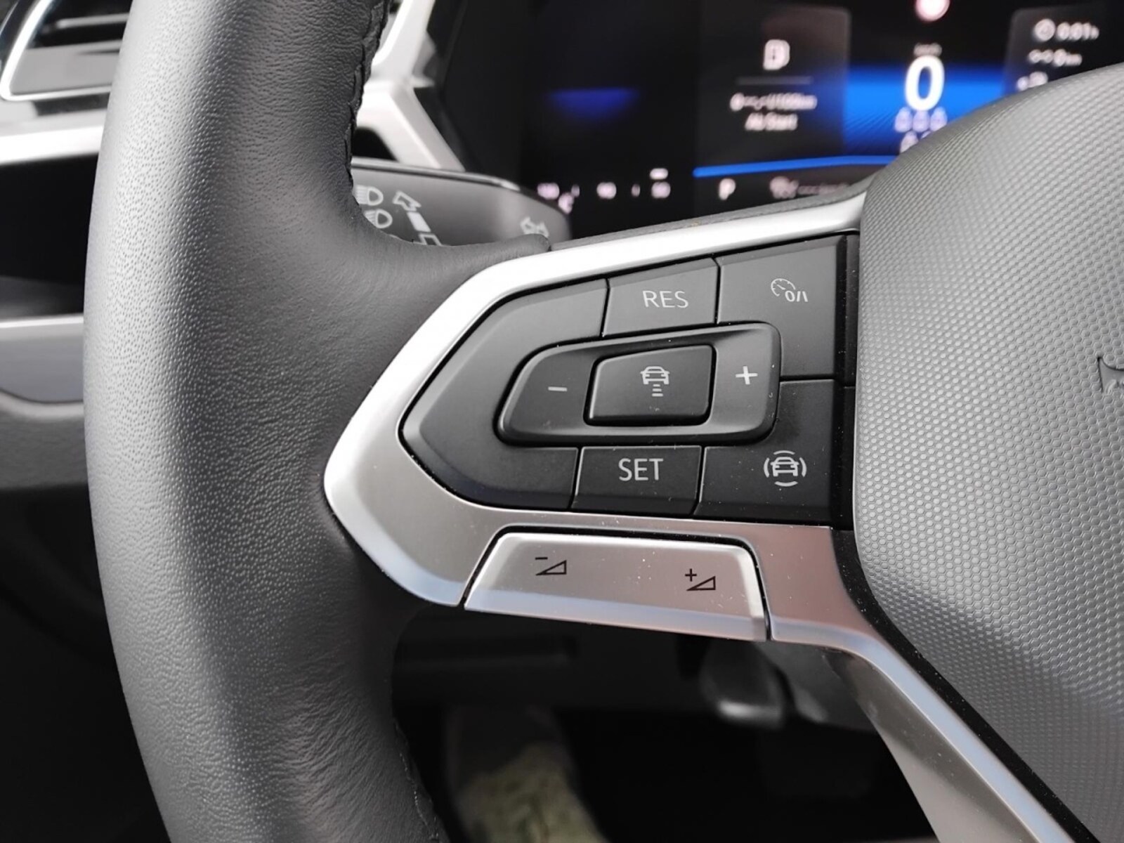 Volkswagen Touran – Bild 11