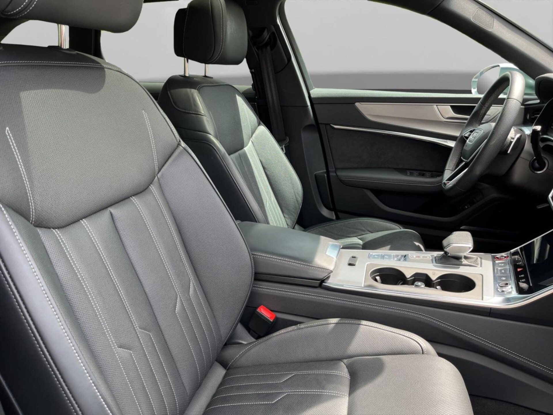 Audi S6 Avant