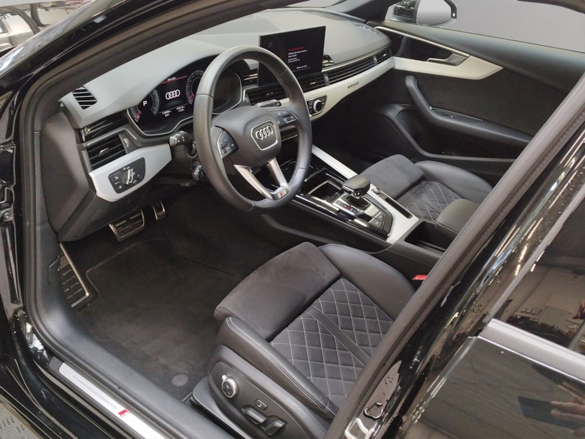 Audi A4 Avant Advanced