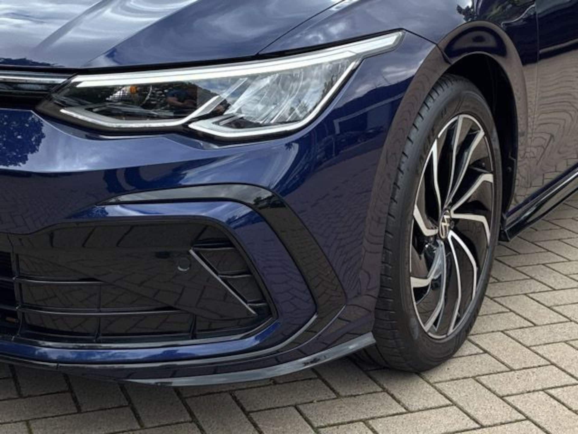 Volkswagen Golf Variant R-Line