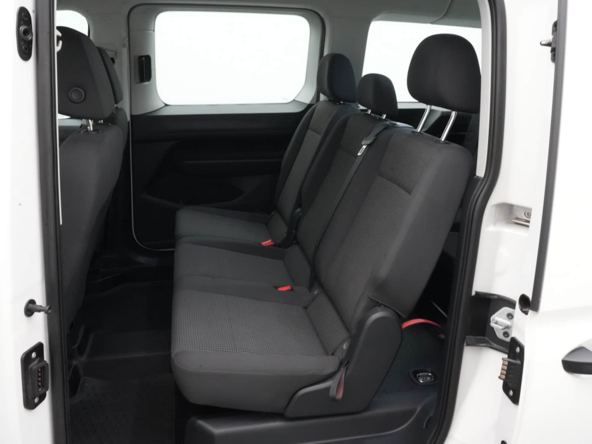 Volkswagen Caddy Maxi Kombi Basis-Modell