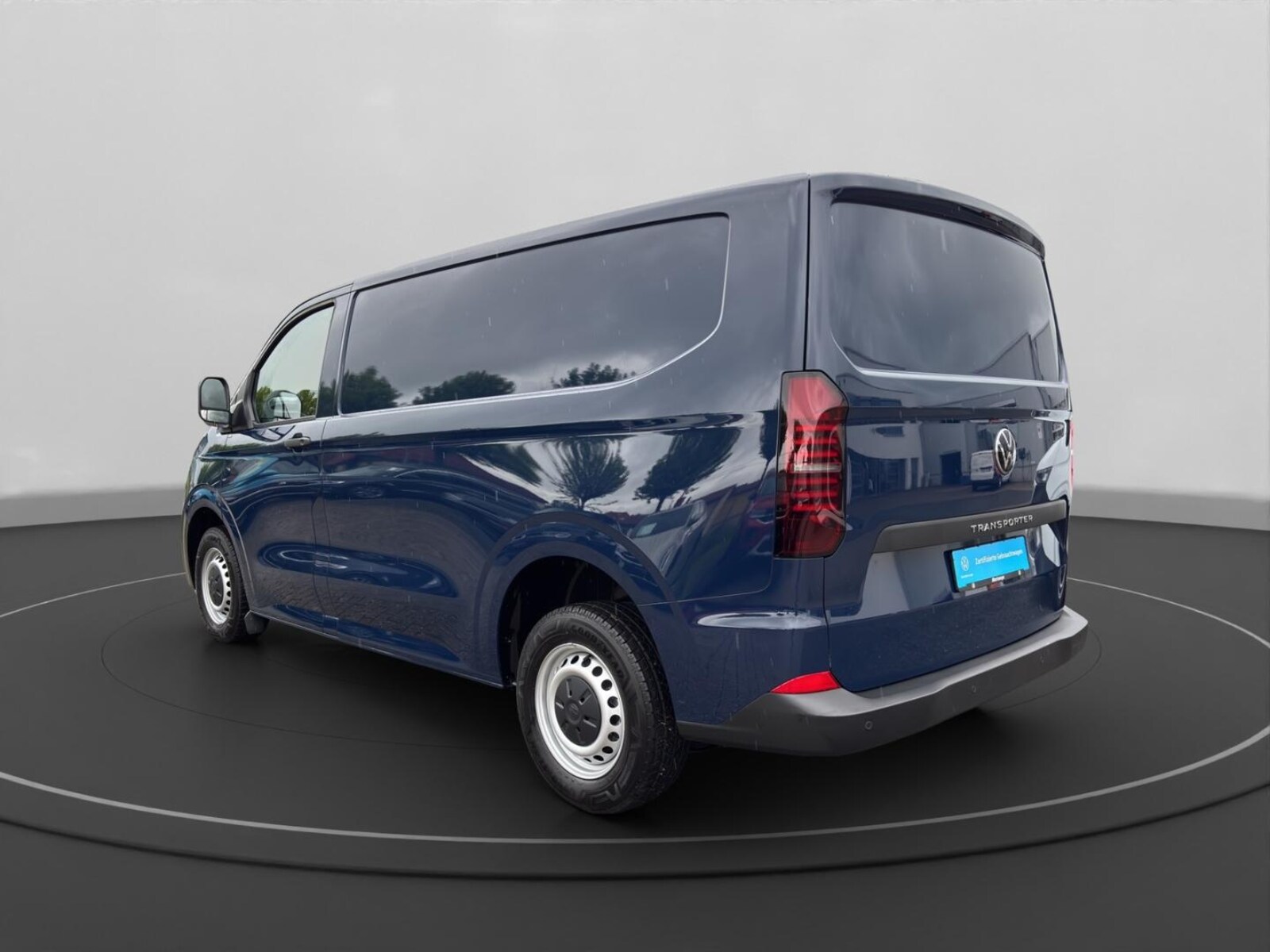 Volkswagen Transporter Kasten kurzer Radstand – Bild 2
