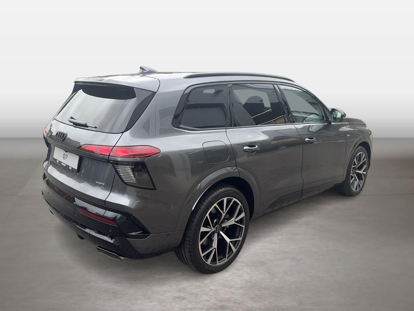 Bild über Audi Q7 SUV TDI quattro 220 kW tiptronic - für weitere Informationen kontaktieren Sie den Audi Partner