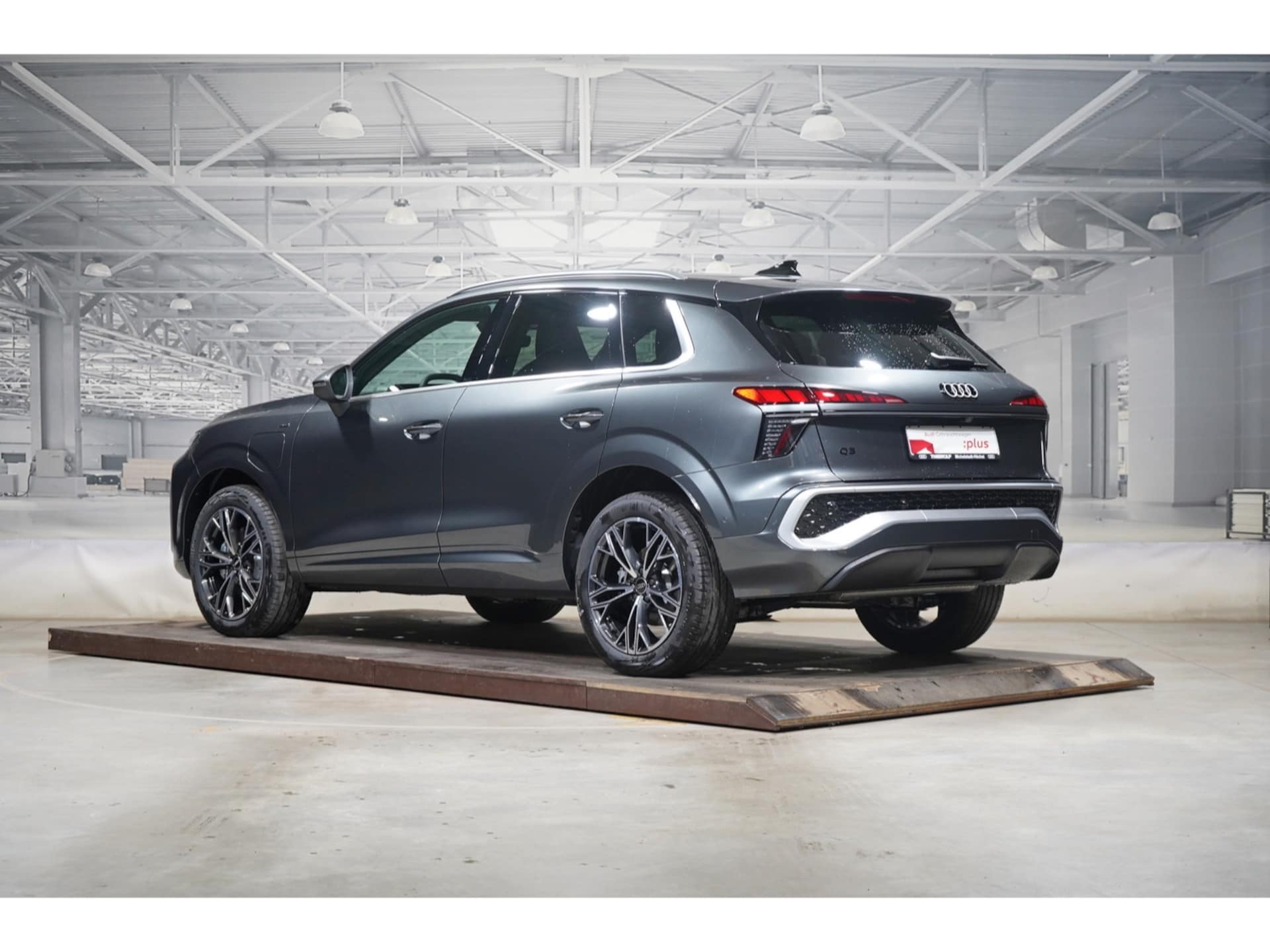 Audi Q3 SUV e-hybrid