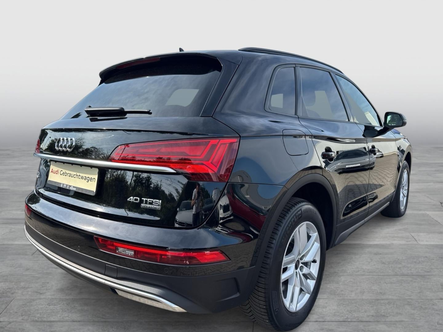 Bild über Audi Q5 40 TFSI quattro S tronic - für weitere Informationen kontaktieren Sie den Audi Partner