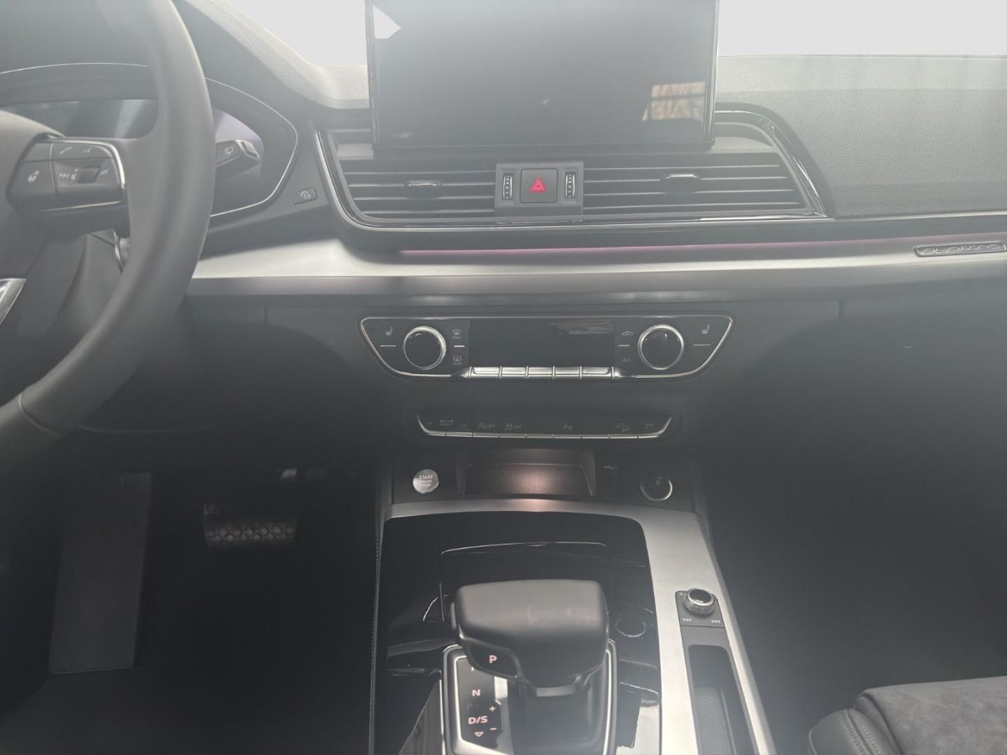 Bild über Audi Q5 40 TFSI quattro S tronic - für weitere Informationen kontaktieren Sie den Audi Partner