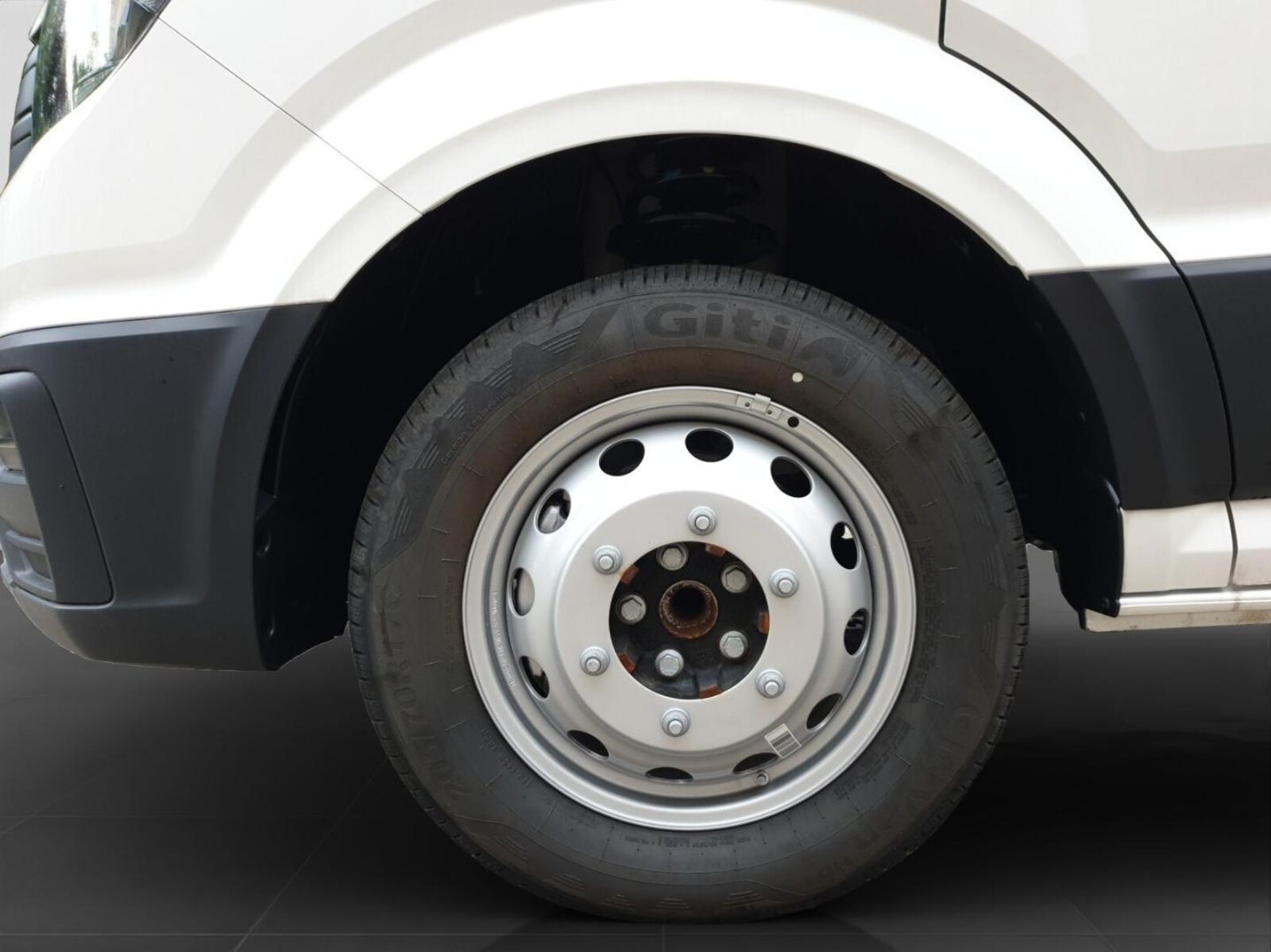 Volkswagen Crafter Einzelkabine mittlerer Radstand – Bild 5