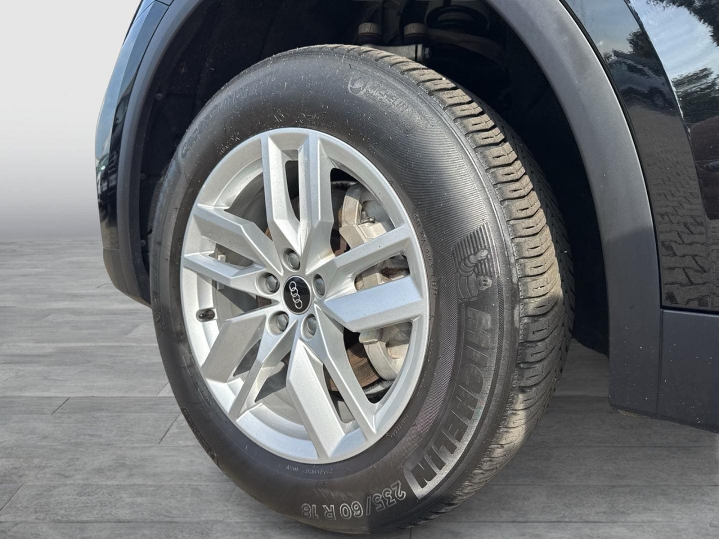 Bild über Audi Q5 40 TFSI quattro S tronic - für weitere Informationen kontaktieren Sie den Audi Partner