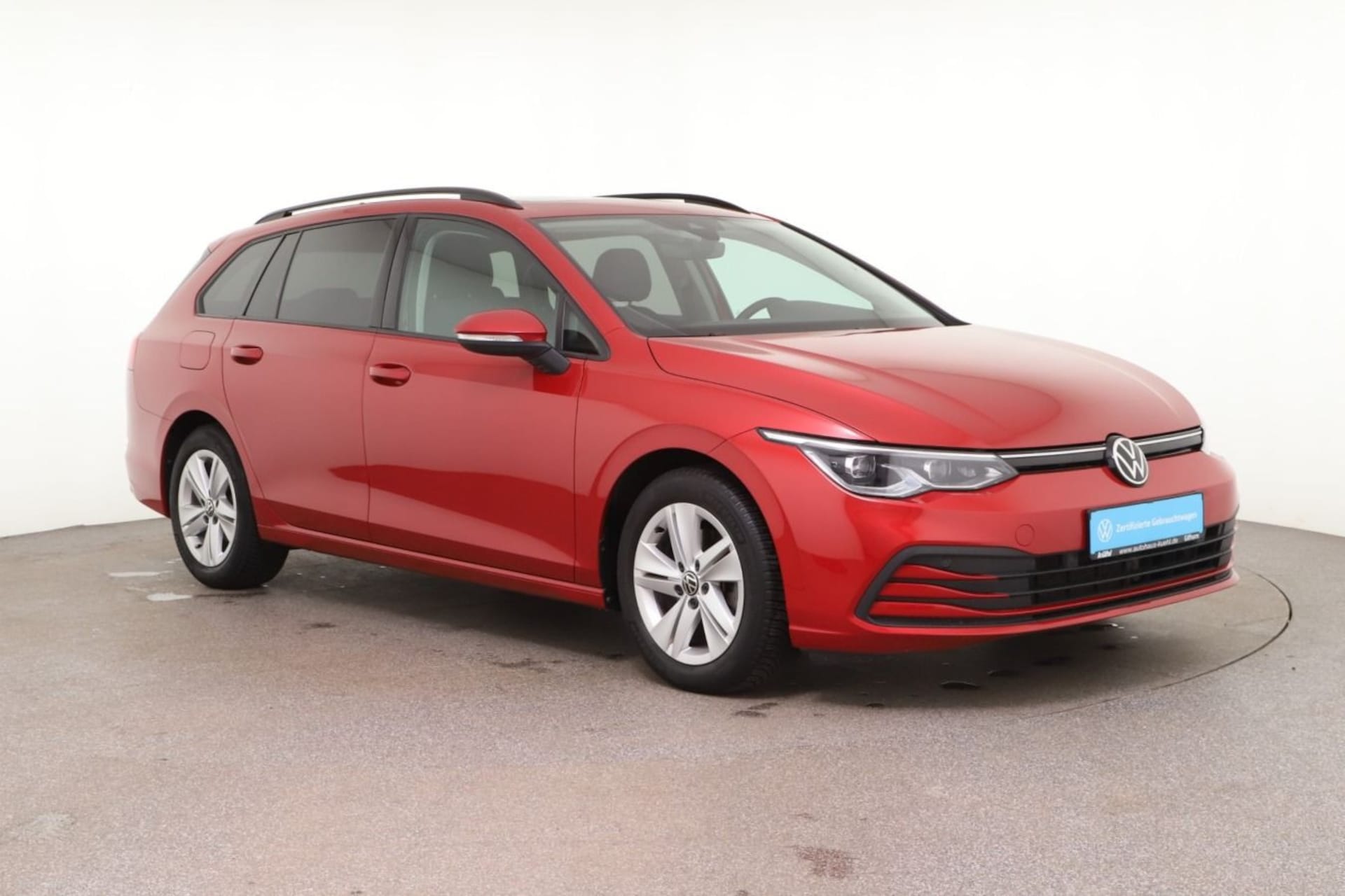 Volkswagen Golf Variant Life