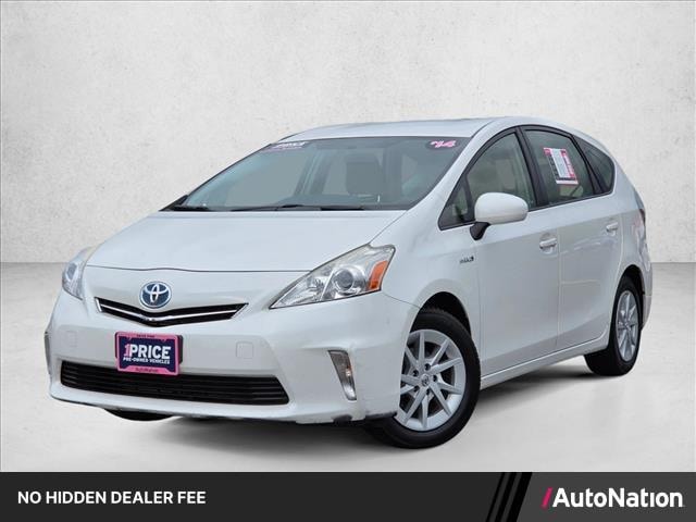 Photo of 2014 Toyota Prius v
