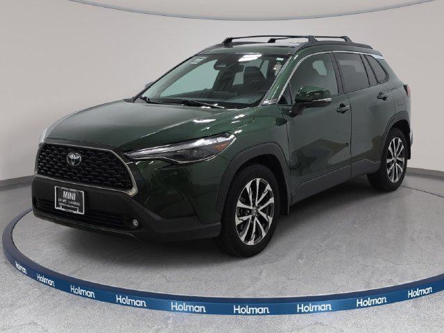 2024 Toyota Corolla Cross XLE