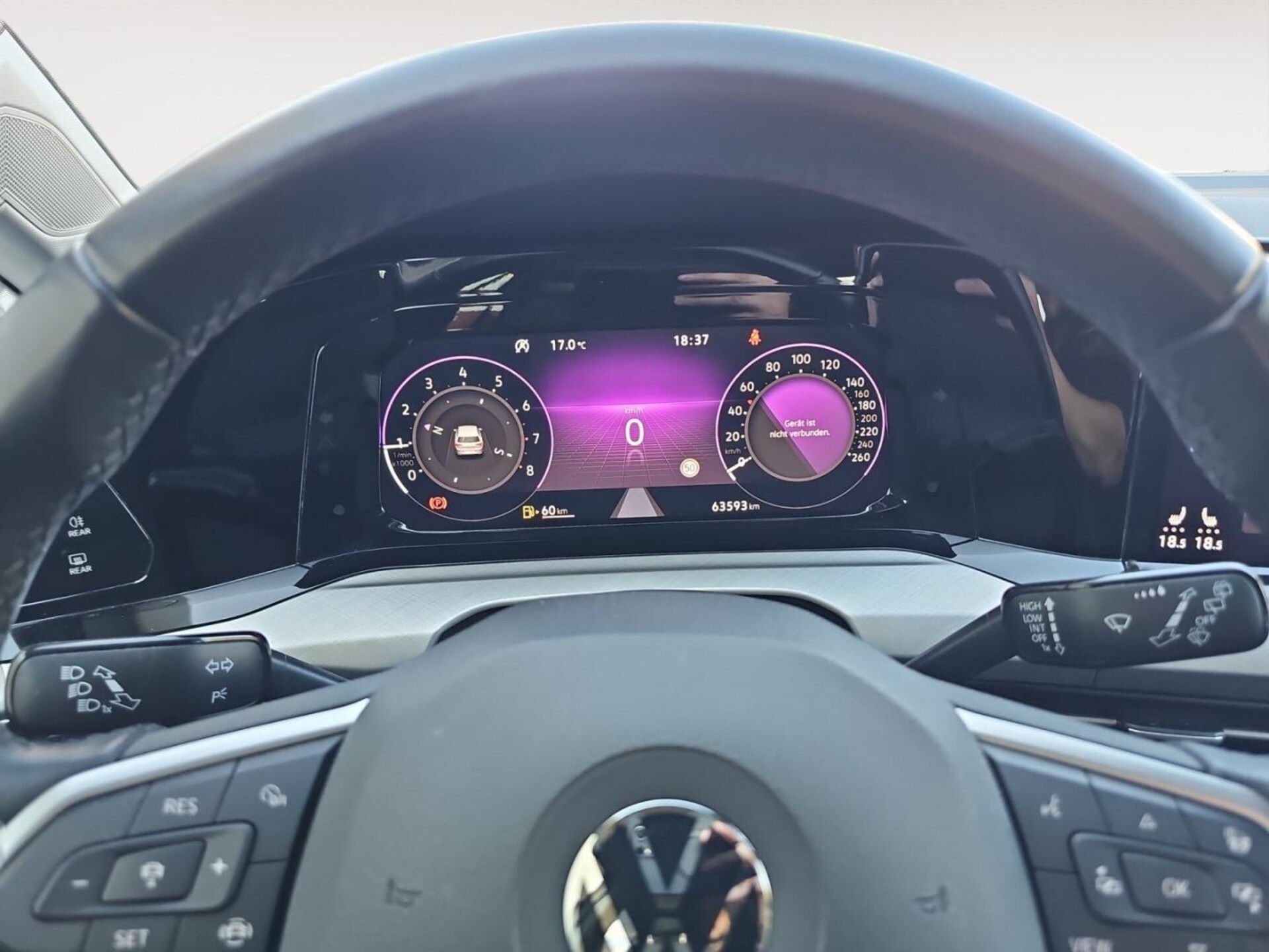 Volkswagen Golf Life