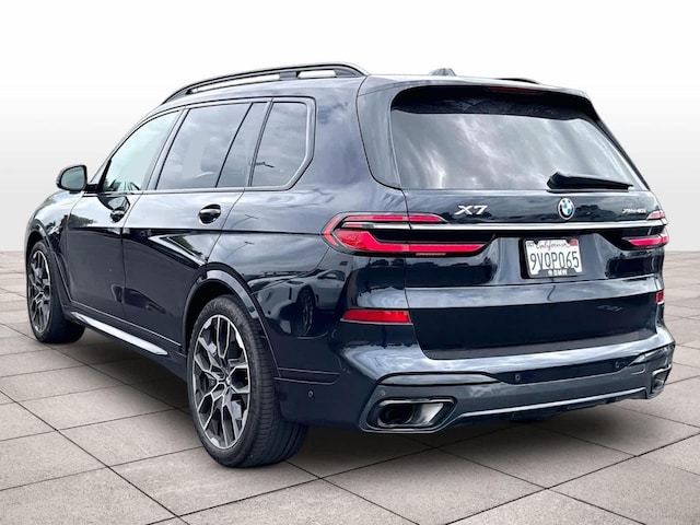2026 BMW X7