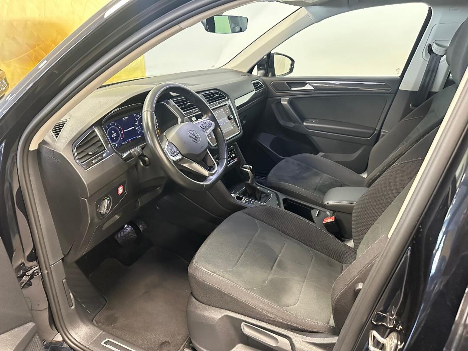 Volkswagen Tiguan – Bild 6