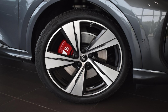 2025 Audi SQ5
