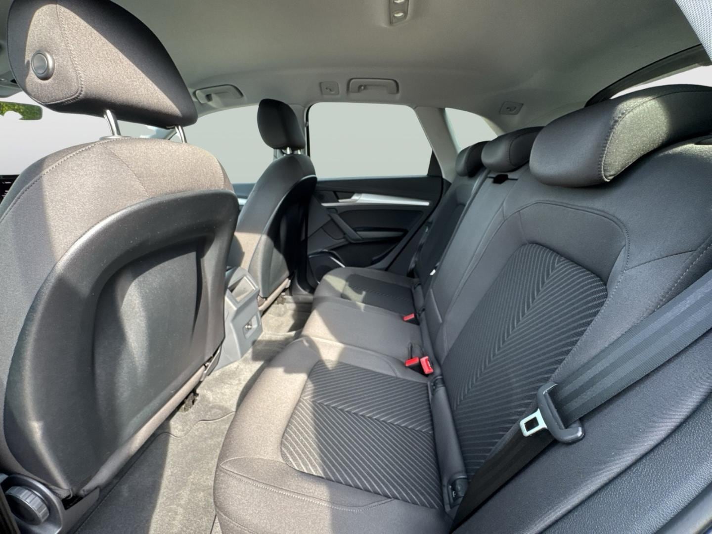 Bild über Audi Q5 40 TFSI quattro S tronic - für weitere Informationen kontaktieren Sie den Audi Partner