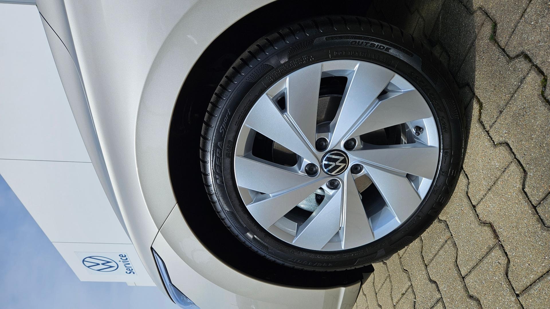 Volkswagen Golf MOVE