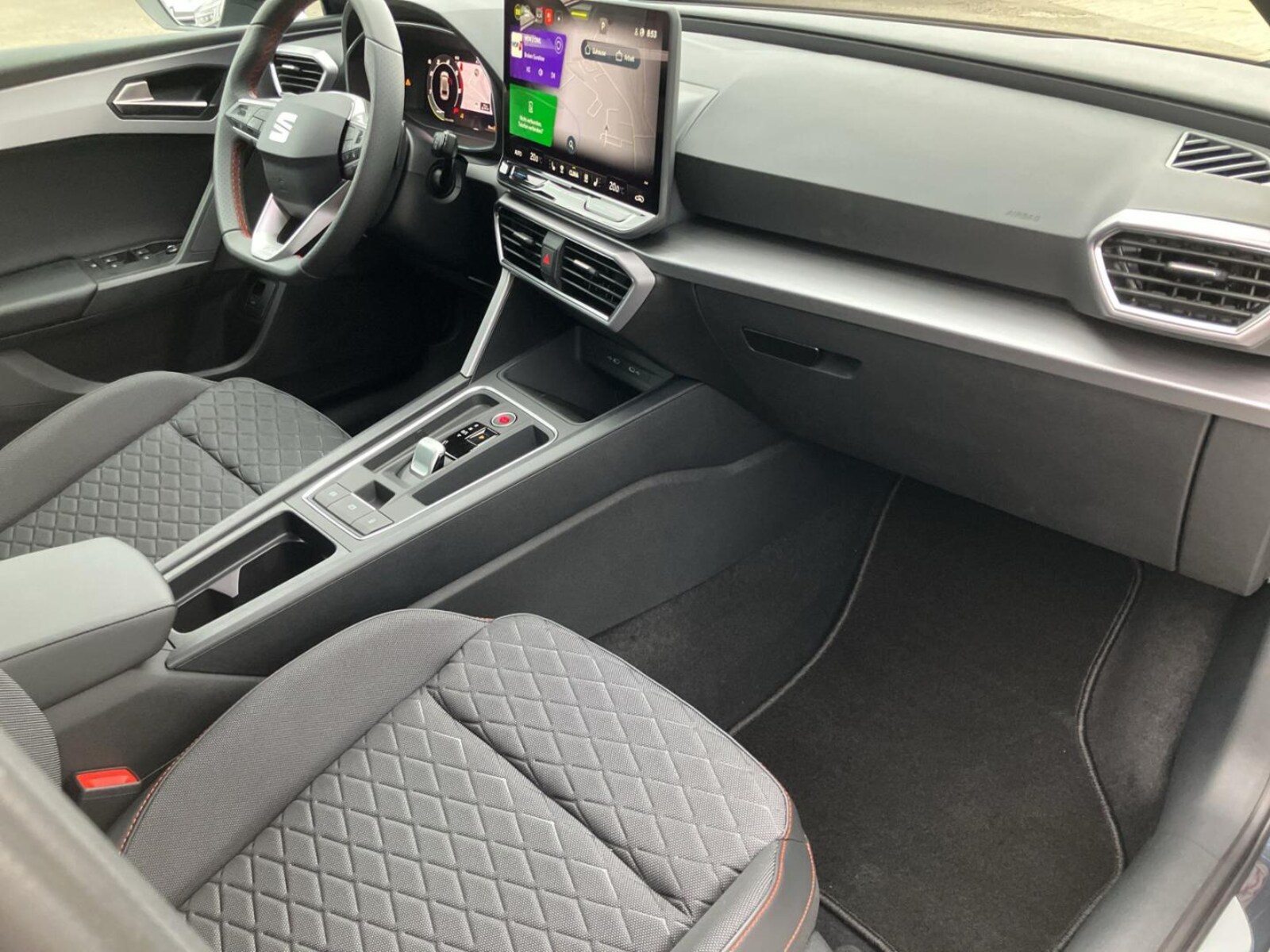 SEAT Leon Sportstourer – Bild 12