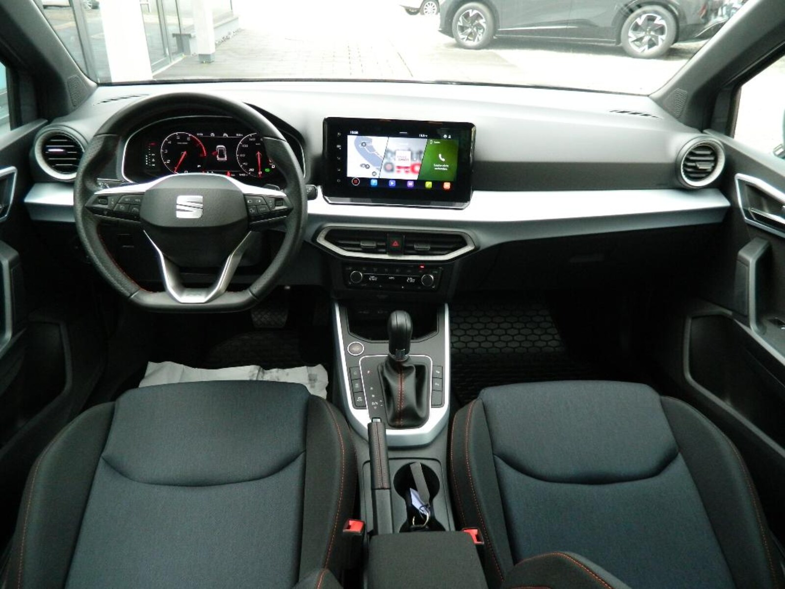 SEAT Arona – Bild 14
