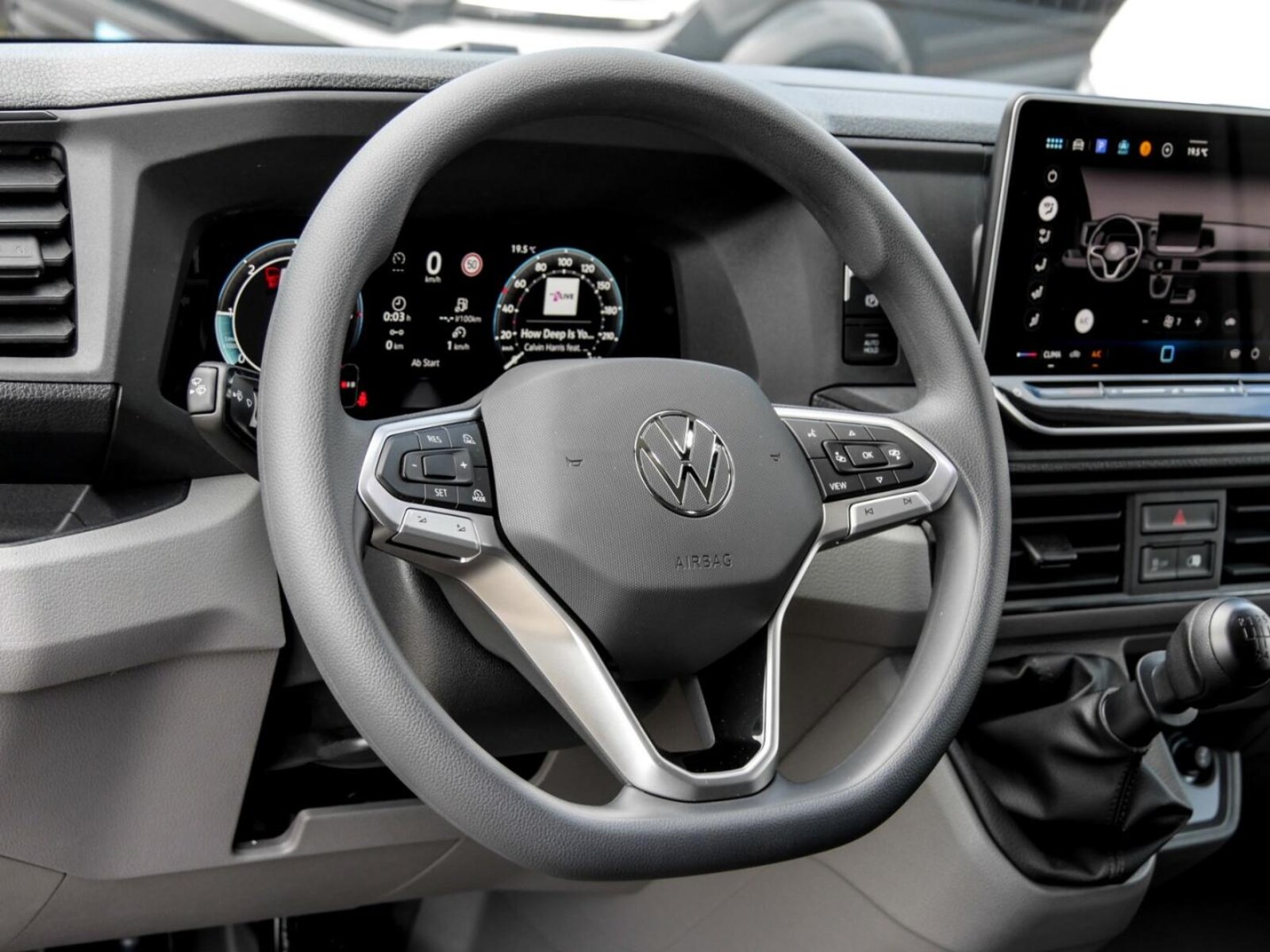 Volkswagen Crafter Kasten mittlerer Radstand – Bild 9