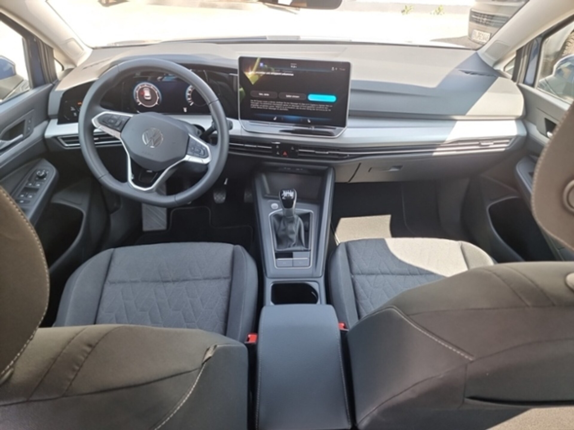 Volkswagen Golf Life