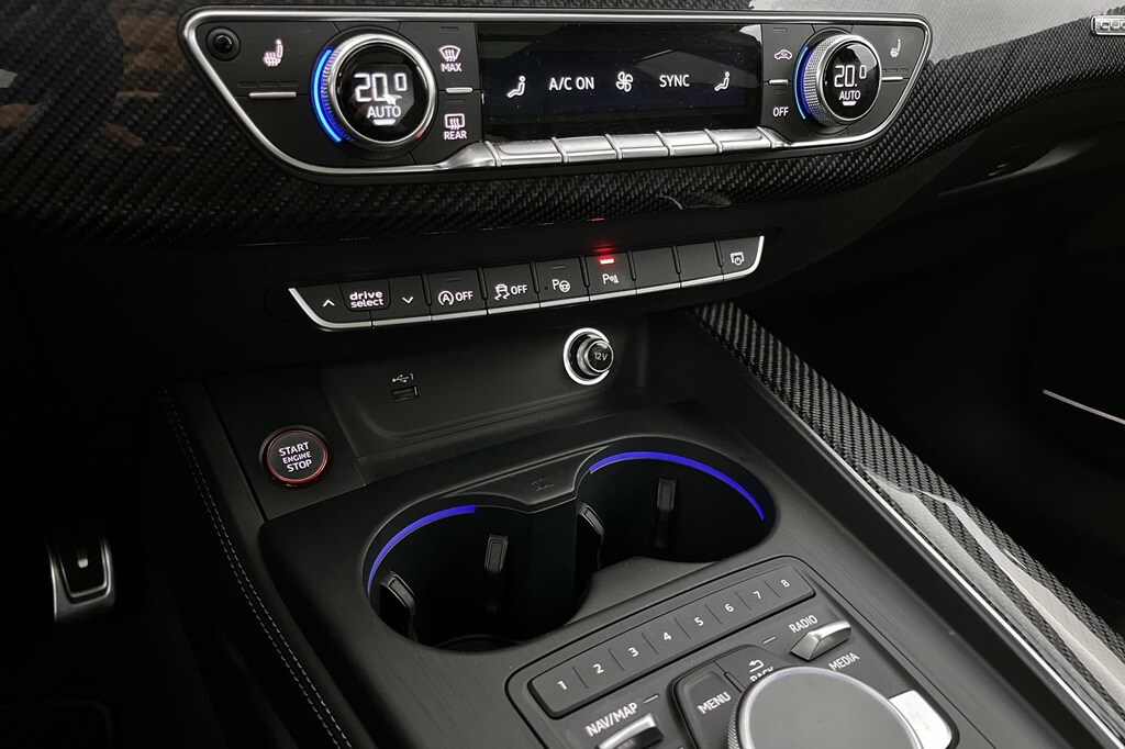 Image about Audi RS 4 Avant RS 4 Avant 450 hk tiptronic