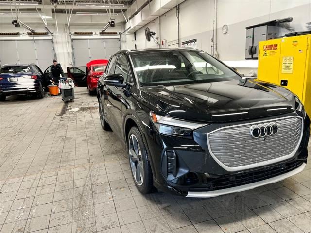 2022 Audi Q4 e-tron Premium Plus's photo