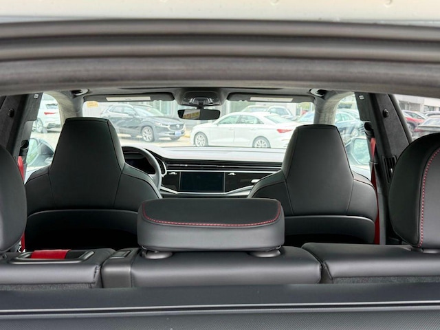 2026 Audi SQ8 Prestige - Photo 18