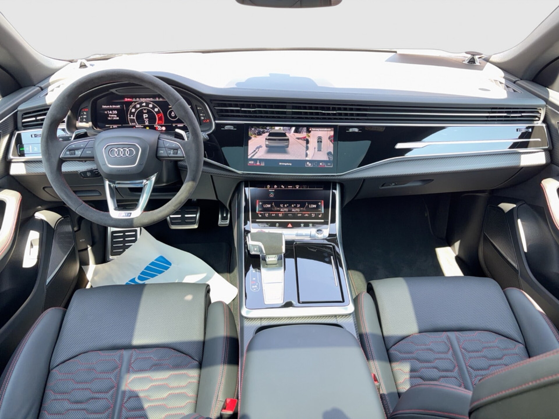 Audi RS Q8 SUV
