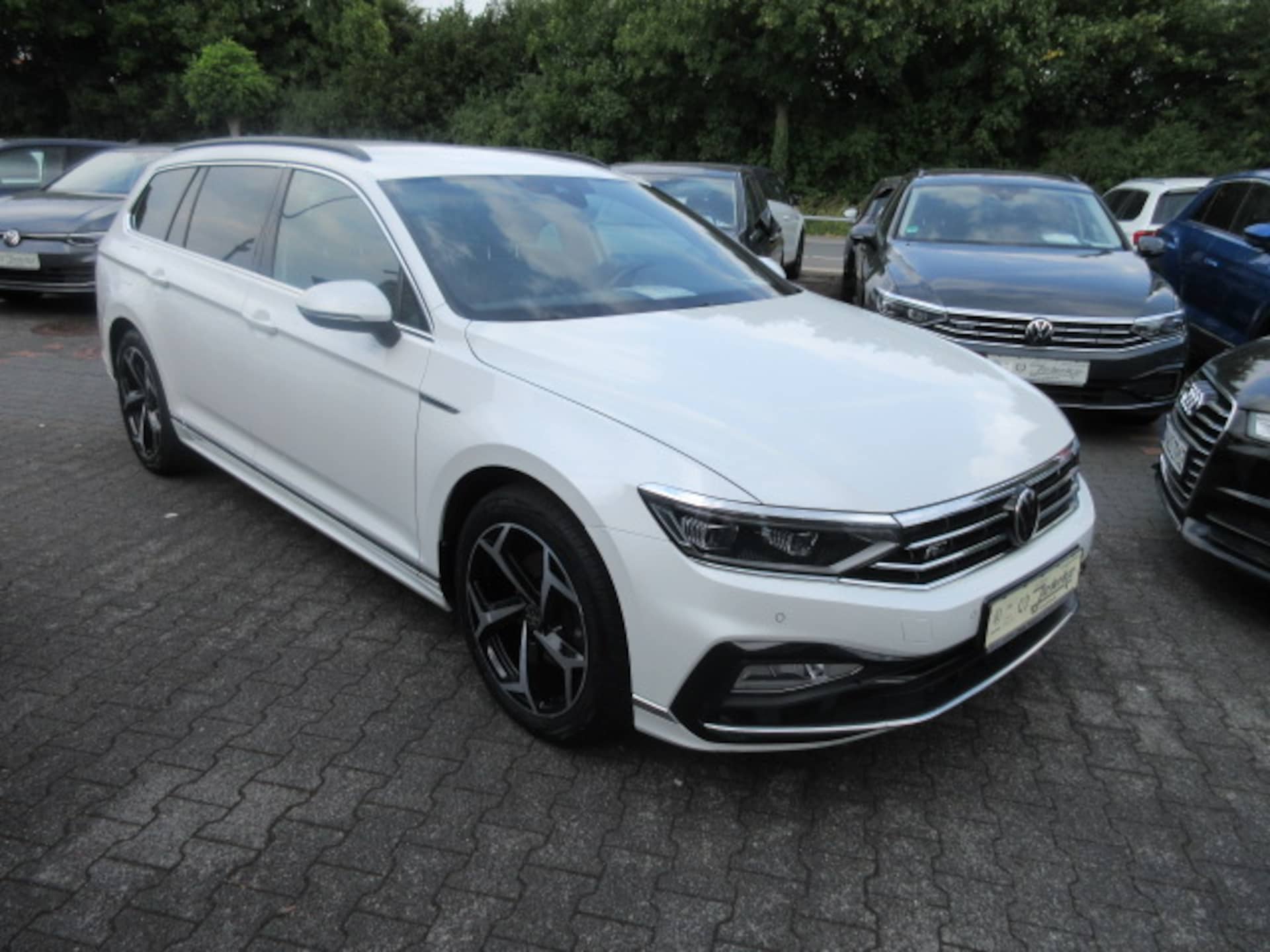 Volkswagen Passat Variant R-Line