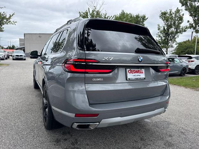2024 BMW X7