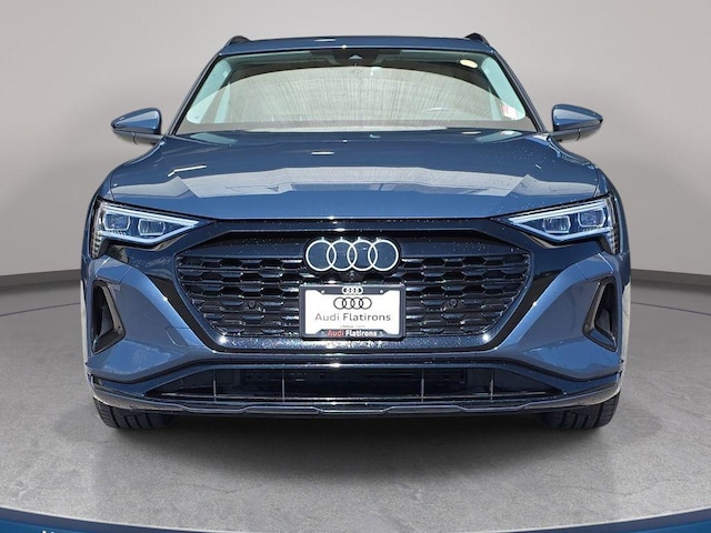 2024 Audi Q8 e-tron