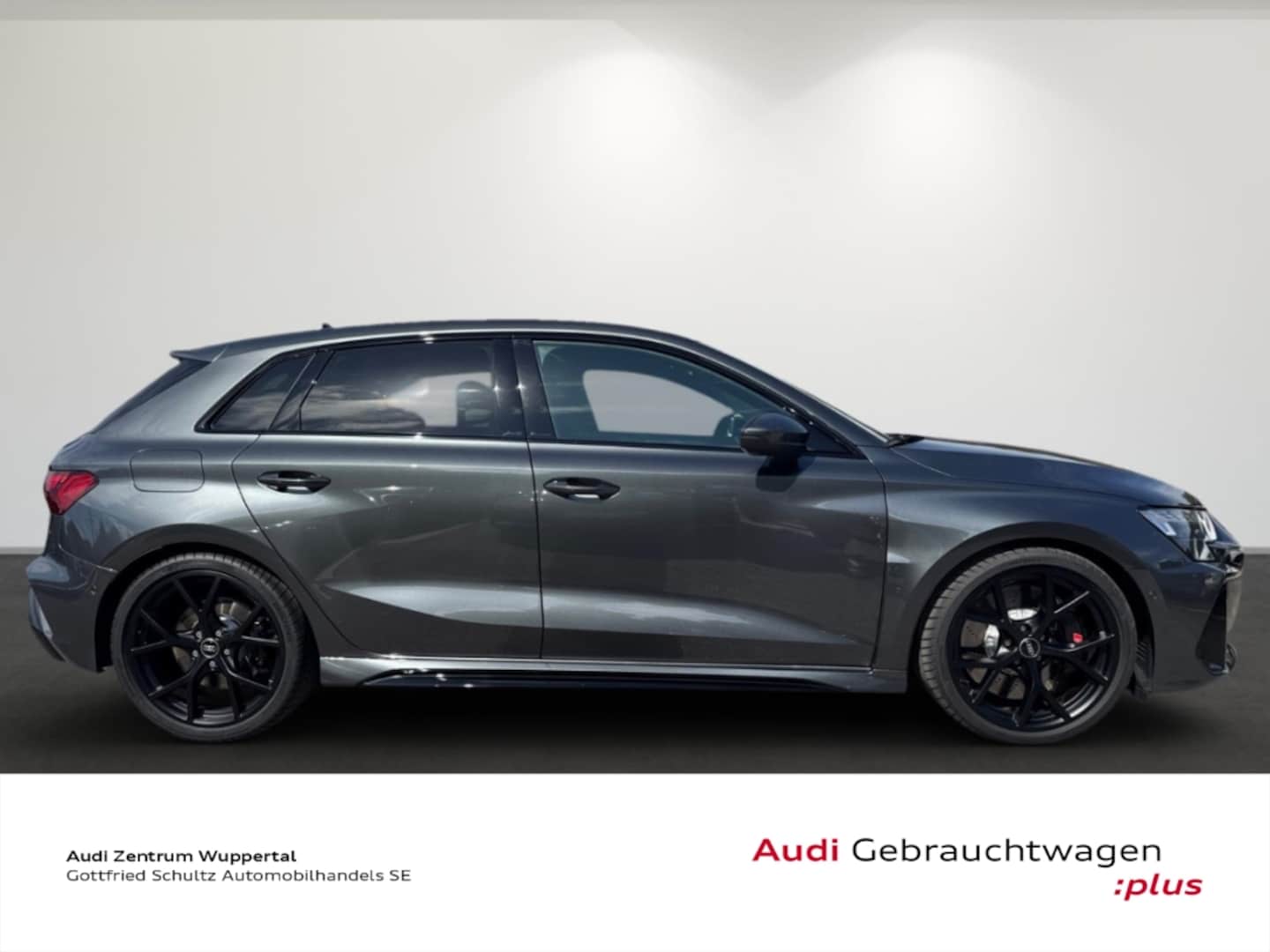 Bild über Audi RS 3 Sportback TFSI quattro 294 kW S tronic - für weitere Informationen kontaktieren Sie den Audi Partner