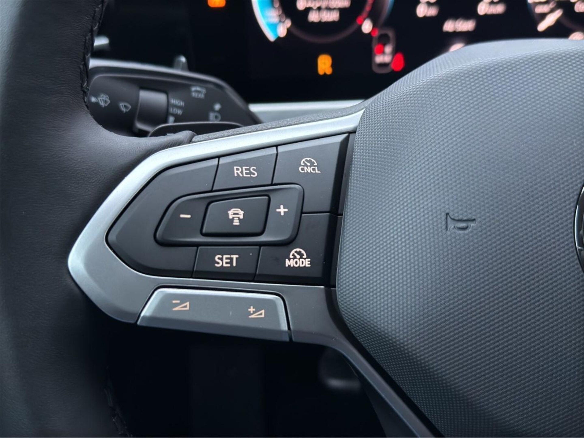 Volkswagen Passat Elegance