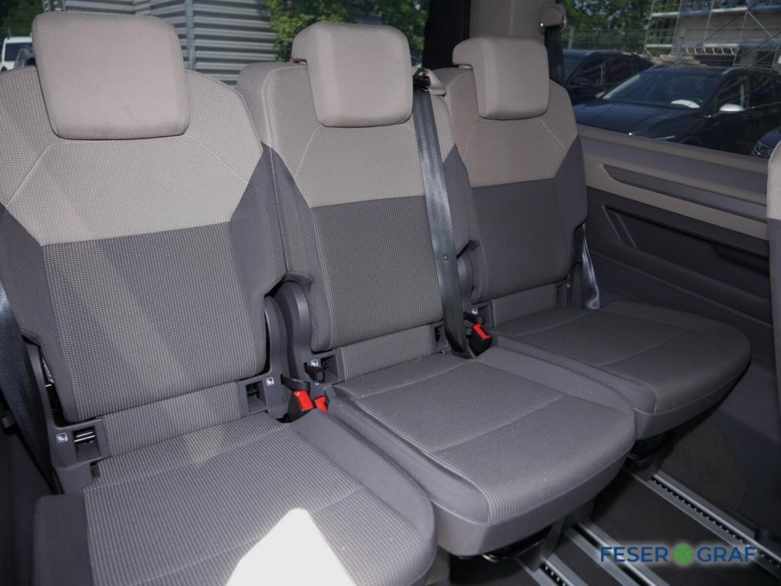 Volkswagen Multivan Langversion – Bild 7