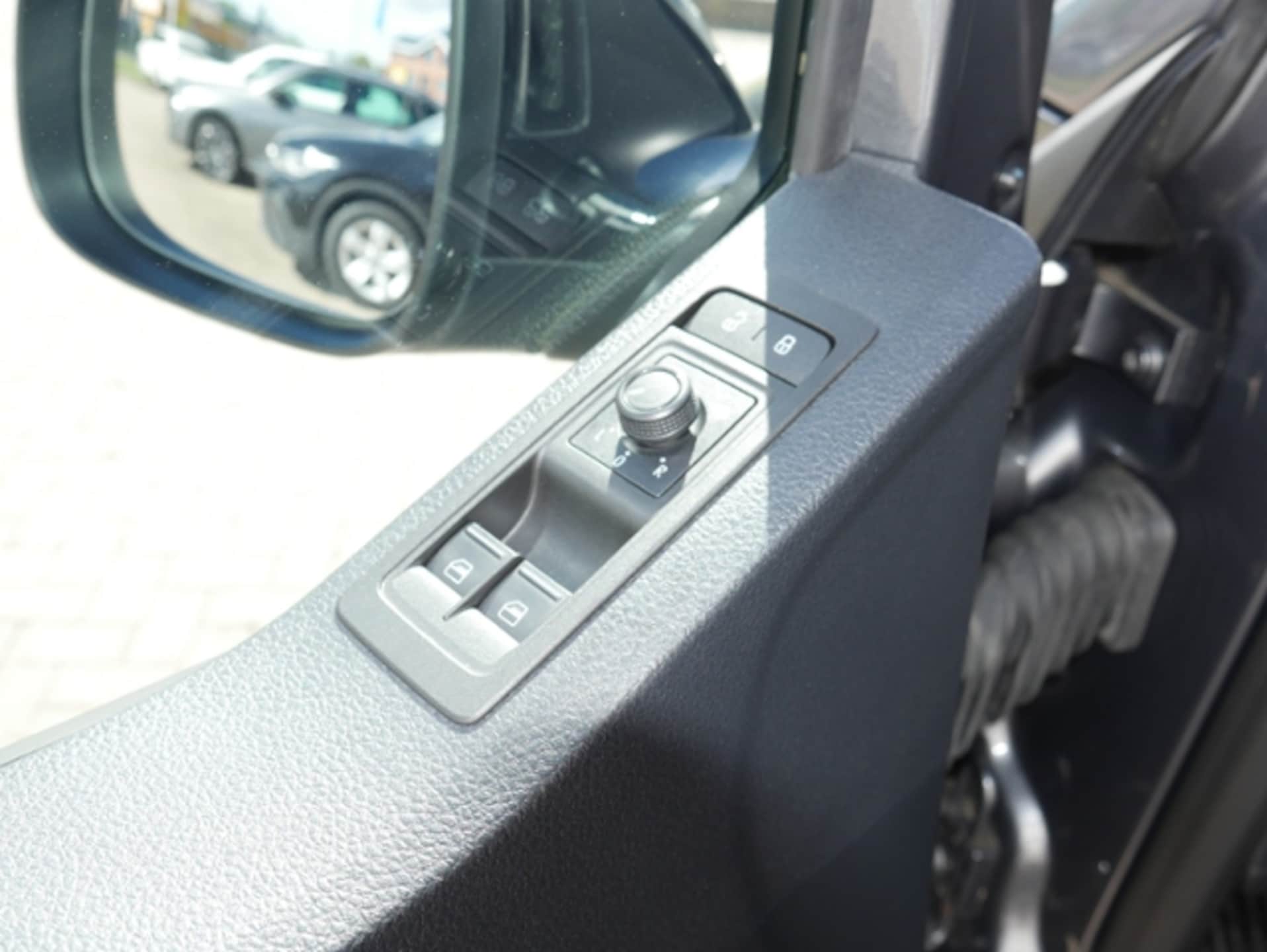 Volkswagen T6 California Beach