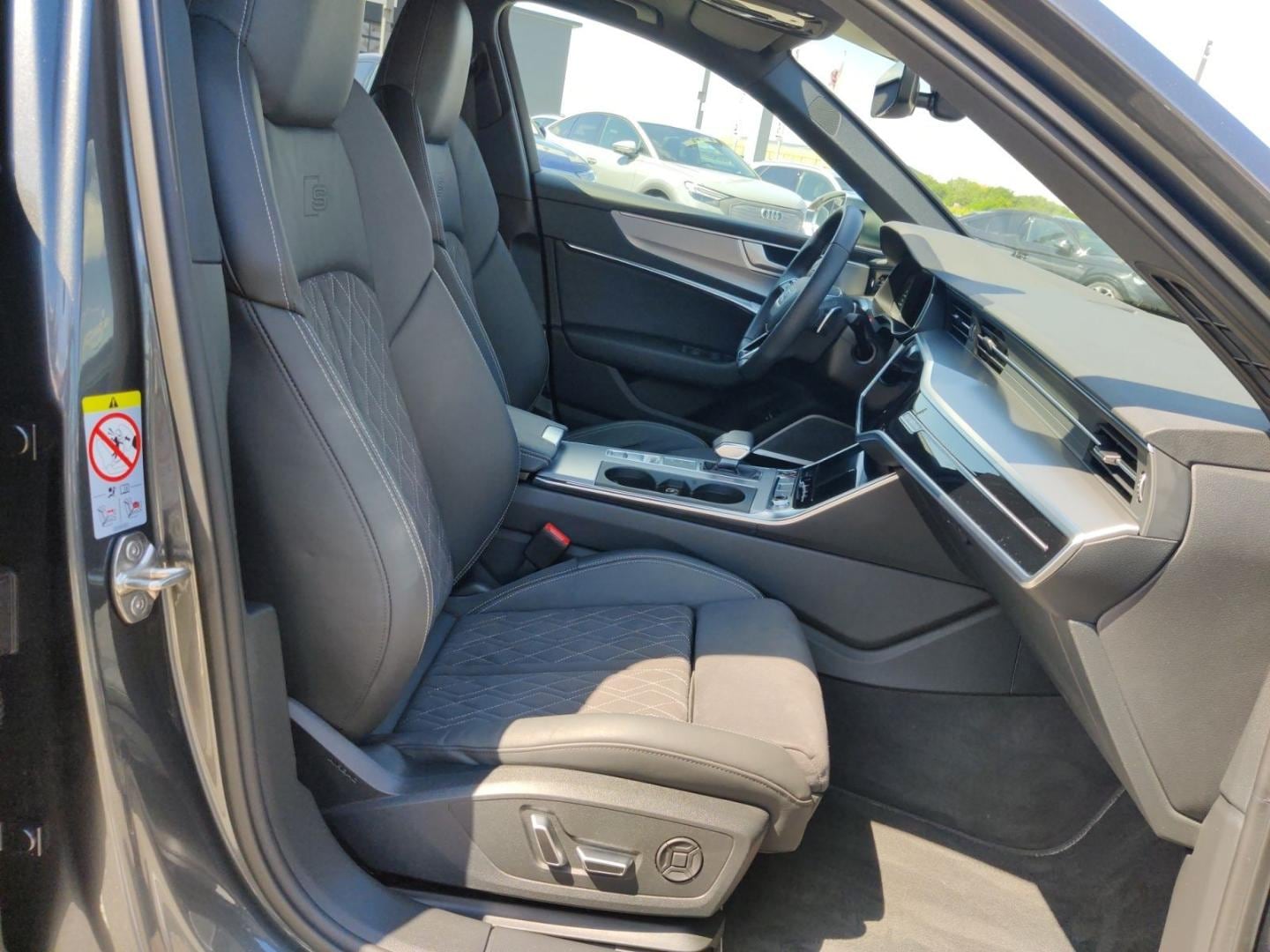 Bild über Audi S6 Limousine TDI quattro tiptronic - für weitere Informationen kontaktieren Sie den Audi Partner