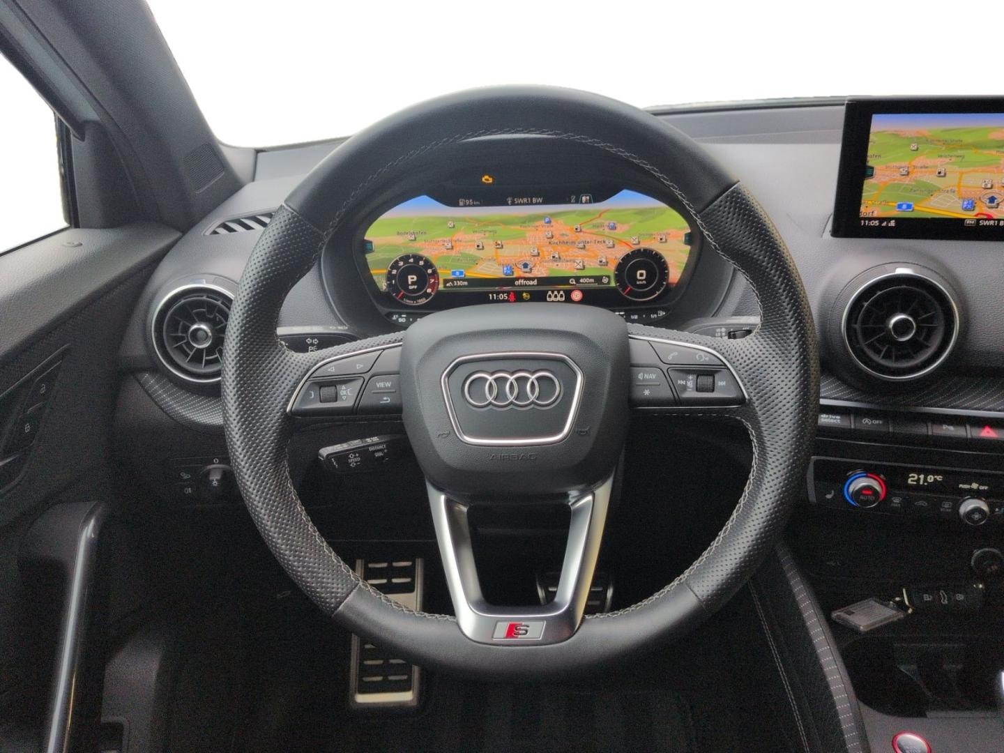 Bild über Audi SQ2 TFSI quattro S tronic - für weitere Informationen kontaktieren Sie den Audi Partner