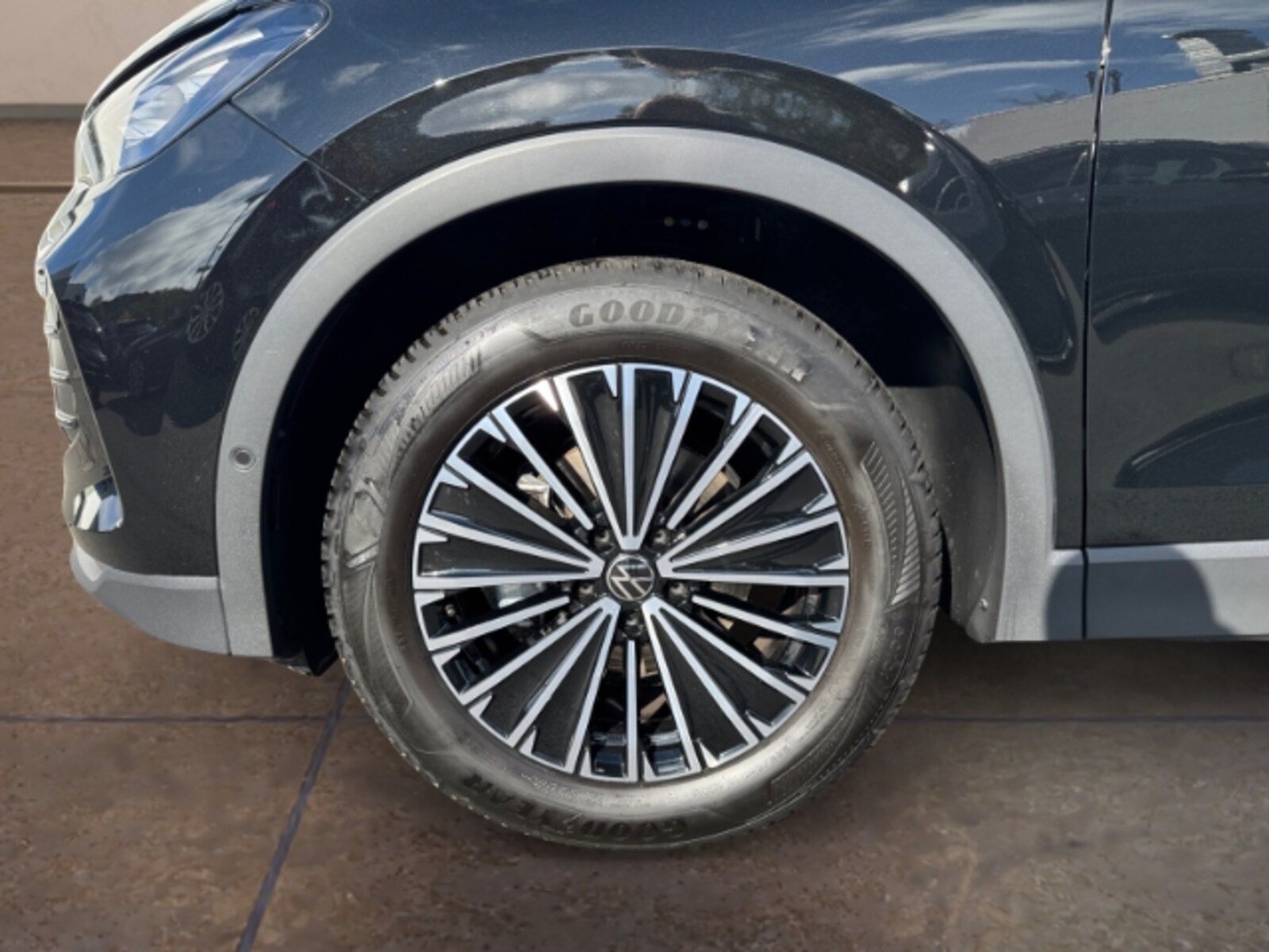 Volkswagen Tiguan – Bild 7