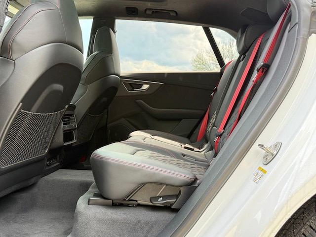 2026 Audi SQ8 Prestige - Photo 22