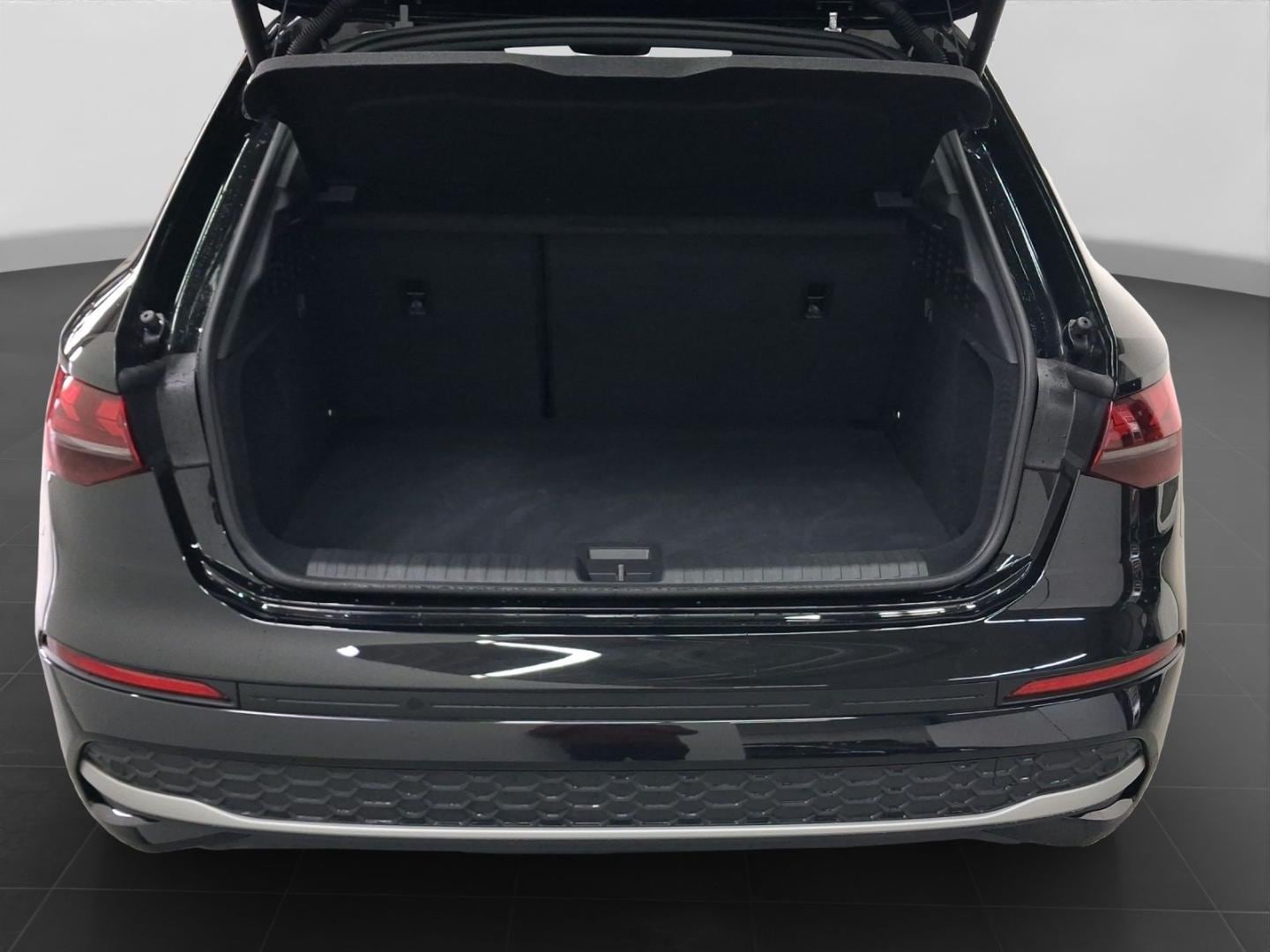Bild über Audi A3 Sportback TDI S tronic - für weitere Informationen kontaktieren Sie den Audi Partner