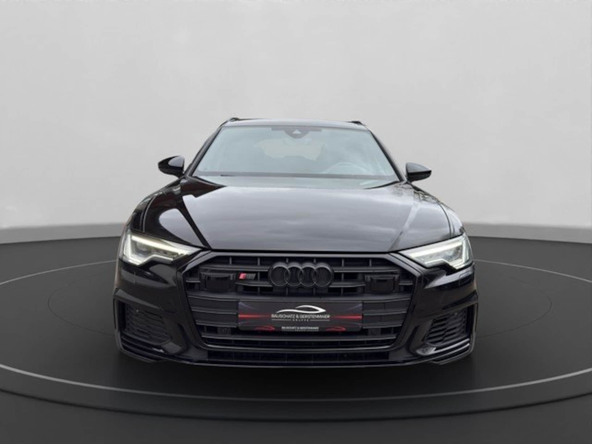 Audi S6 Avant